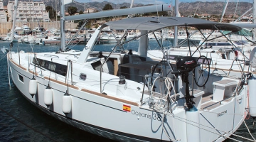 Beneteau Oceanis 38.1 gebraucht zum verkauf