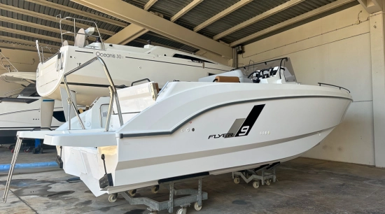 Beneteau Flyer 9 SPACEdeck brand new for sale