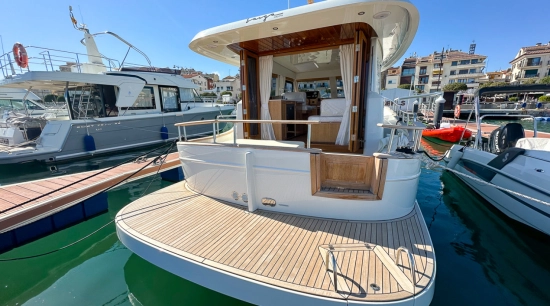 SASGA YACHTS Menorquin 34 HT brand new for sale