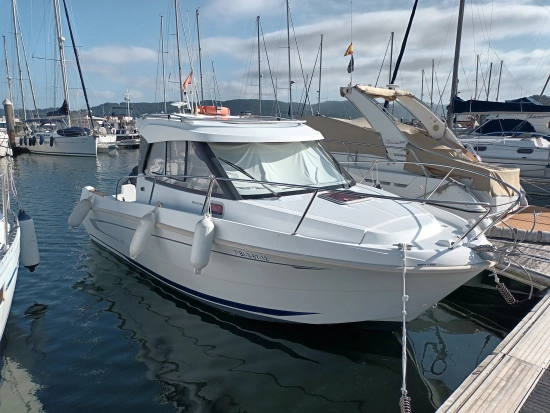 Beneteau Antares 780 gebraucht zum verkauf