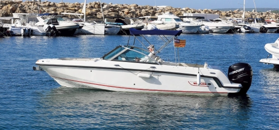 Boston Whaler 230 Vantage d’occasion à vendre