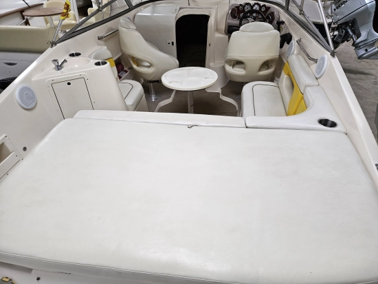 Rinker Captiva 232  CUDDY preowned for sale