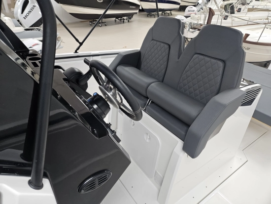 Protagon 25 Center Console neu zum verkauf