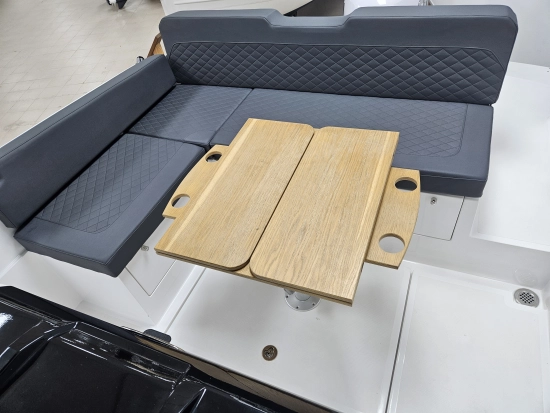 Protagon 25 Center Console neu zum verkauf