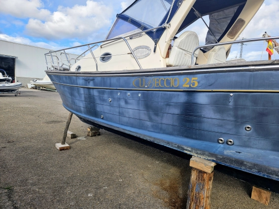 Mimi LIBECCIO 25 CABIN preowned for sale