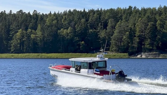 Axopar 28 CABIN preowned for sale