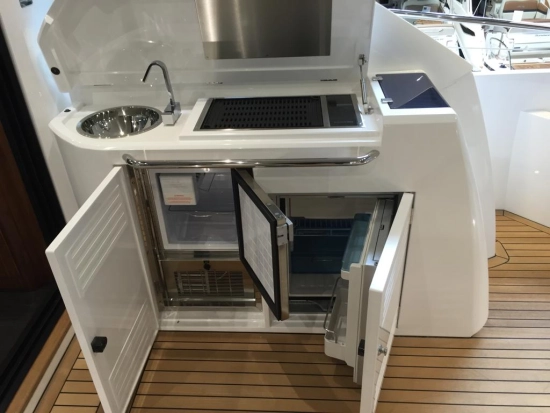 Sunseeker Predator 57 preowned for sale