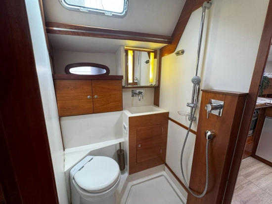 Hanse 531 E WHITE NIGHT preowned for sale