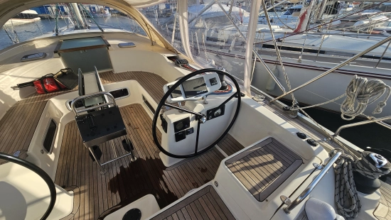 Hanse 531 E WHITE NIGHT preowned for sale