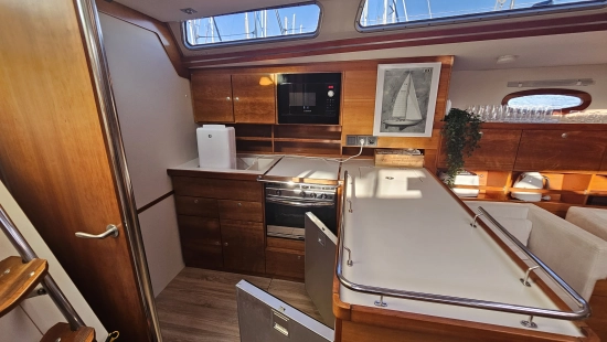 Hanse 531 E WHITE NIGHT preowned for sale