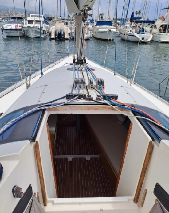 Jeanneau ONE DESIGN JOD 35 HECHICERO preowned for sale