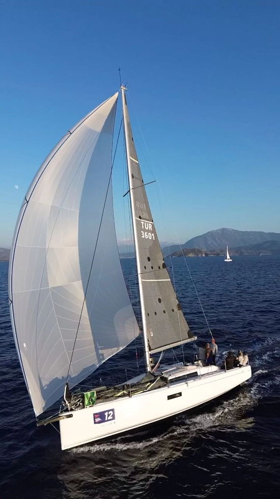 Beneteau First 36 gebraucht zum verkauf