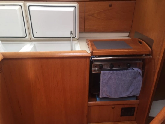 Jeanneau Sun Odyssey 43 preowned for sale