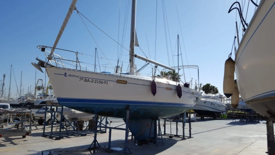 Beneteau Oceanis 390 preowned for sale