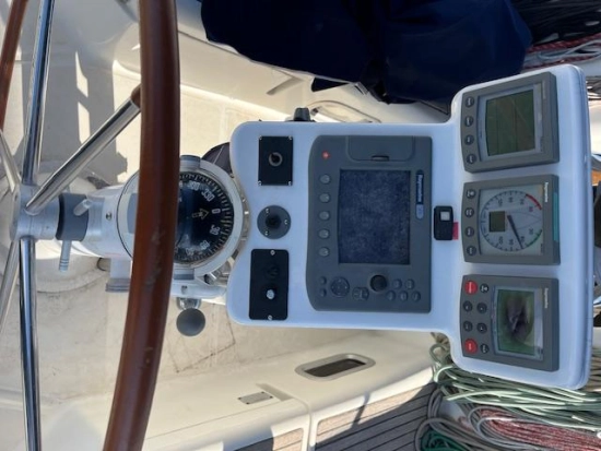 Beneteau Oceanis 393 preowned for sale