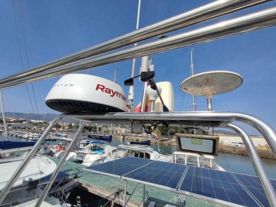 Lagoon 43 Power preowned for sale