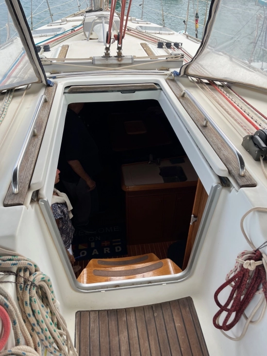 Jeanneau Sun Odyssey 43 preowned for sale