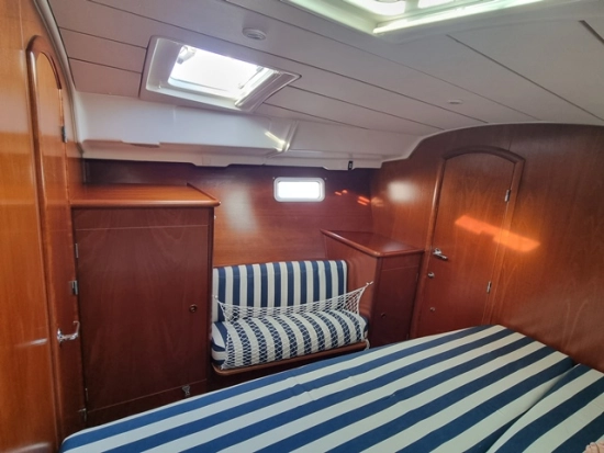 Beneteau Oceanis 411 Celebration preowned for sale