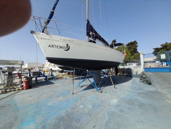 Beneteau First 35S5 preowned for sale