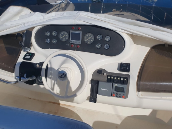 Azimut 58 preowned for sale