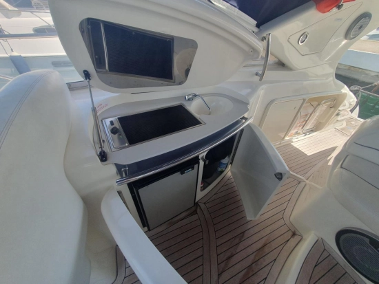 Azimut Atlantis 47 preowned for sale