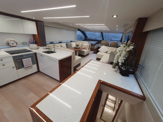 Sunseeker Manhattan 66 preowned for sale