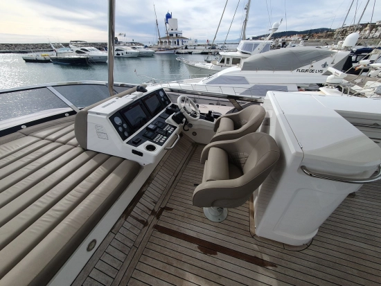 Sunseeker Manhattan 66 preowned for sale