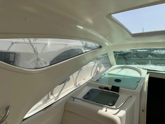 Jeanneau Prestige 34 Hard Top preowned for sale