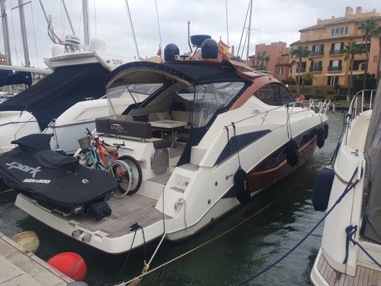 Galeon 385 HTS preowned for sale