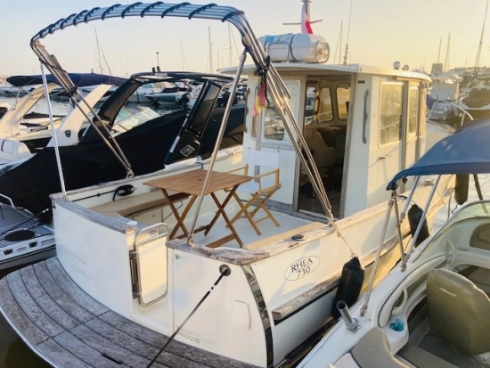 Rhea marine 730 T preowned for sale