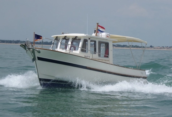 Rhea marine 730 T preowned for sale