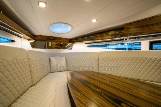 Cobrey Yachts Cobrey 28 SC neuf à vendre