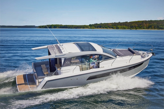 Sealine C335 neu zum verkauf