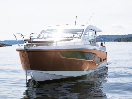 Sealine C390 neu zum verkauf