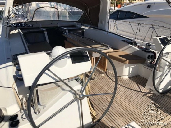 Beneteau Oceanis 58 preowned for sale