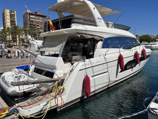 Jeanneau Prestige 630 preowned for sale