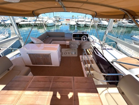 Sunseeker Manhattan 52 preowned for sale