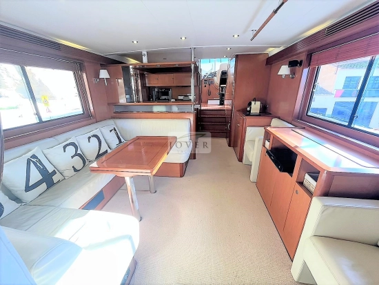 Beneteau Swift Trawler 52 gebraucht zum verkauf