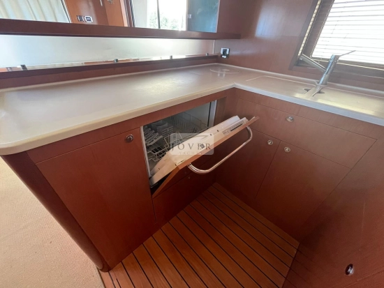 Beneteau Swift Trawler 52 gebraucht zum verkauf