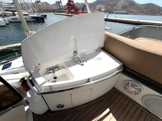 Sunseeker Manhattan 50 preowned for sale