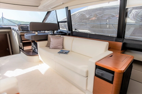 Jeanneau Prestige 550 gebraucht zum verkauf