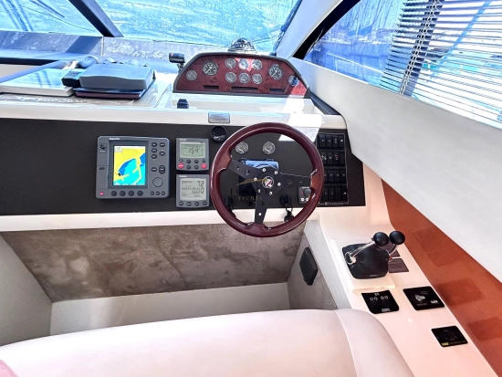 Fairline Phantom 40 gebraucht zum verkauf