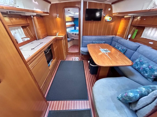 Bavaria Yachts 39 Cruiser preowned for sale