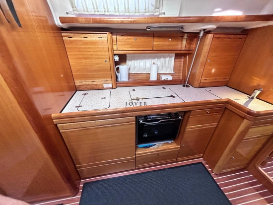 Bavaria Yachts 39 Cruiser preowned for sale