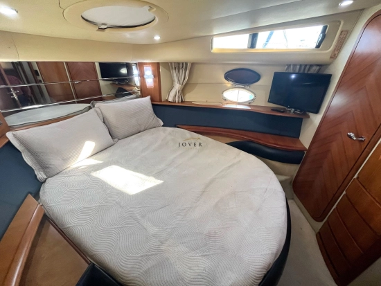 Azimut 46E preowned for sale