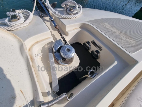 Invictus Yacht 280 CX d’occasion à vendre