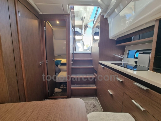 Jeanneau Cap Camarat 10.5 Serie 2 WA preowned for sale