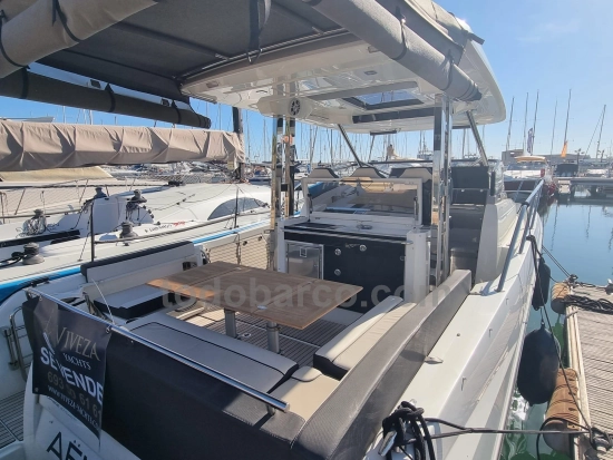 Jeanneau Cap Camarat 10.5 Serie 2 WA preowned for sale