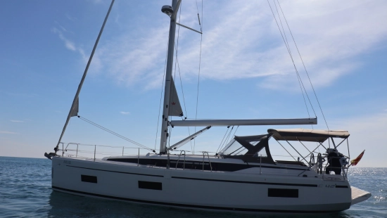 Bavaria Yachts C 42 preowned for sale