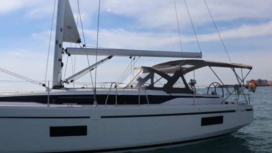 Bavaria Yachts C 42 preowned for sale